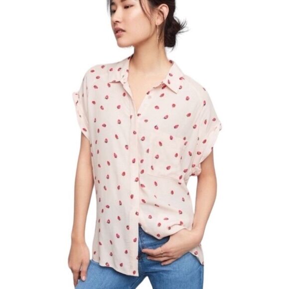 Rails Chase Strawberries Print Button Down Short Sleeve Shirt in Pink XS - Picture 2 of 10